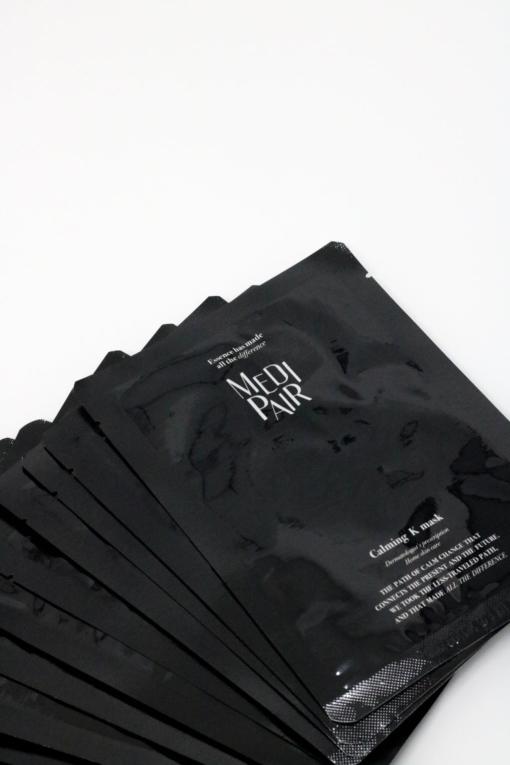 MEDIPAIR Calming K Mask (Red Out Mask)