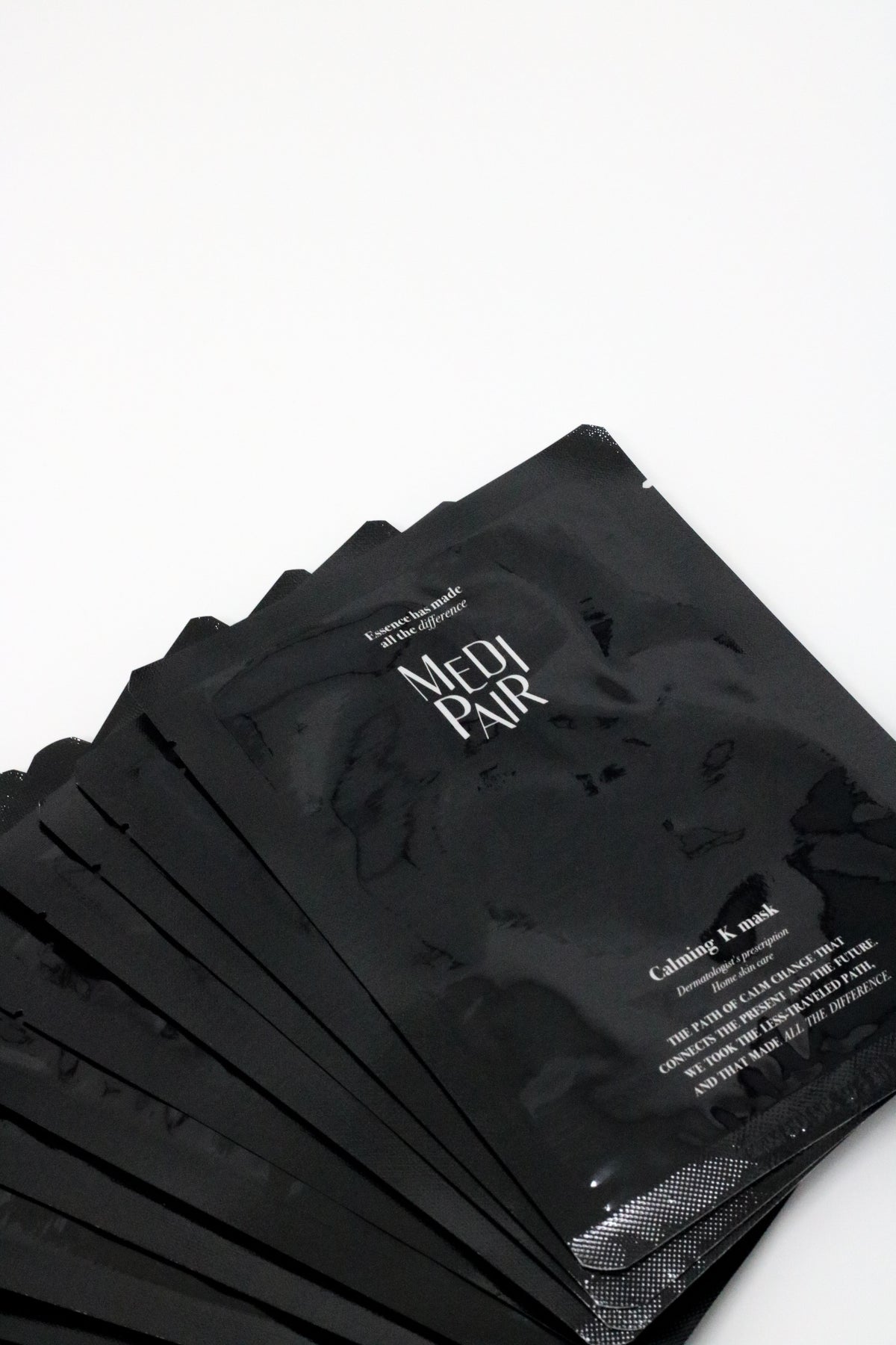 MEDIPAIR Calming K Mask (Red Out Mask)